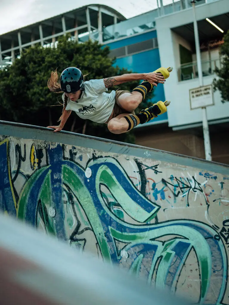 Grind along a bowl coping